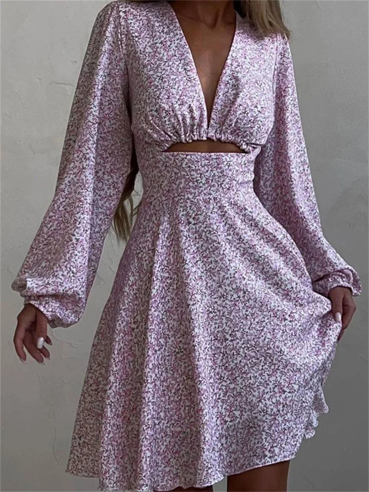 V-neck Printed Mini Dress for Summer Hollow Out Long Sleeve Dress Outfits Patchwork Slin Dress