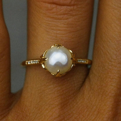 “gwendolyn” Pearl Ring Gold or Silver
