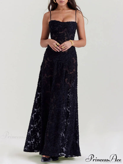 Black Lace Charming Back Maxi Dress
