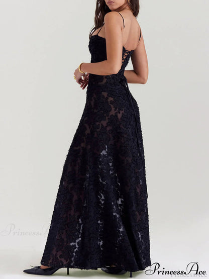 Black Lace Charming Back Maxi Dress
