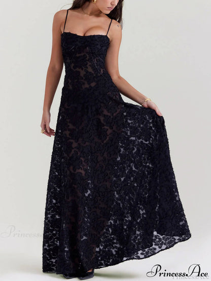Black Lace Charming Back Maxi Dress