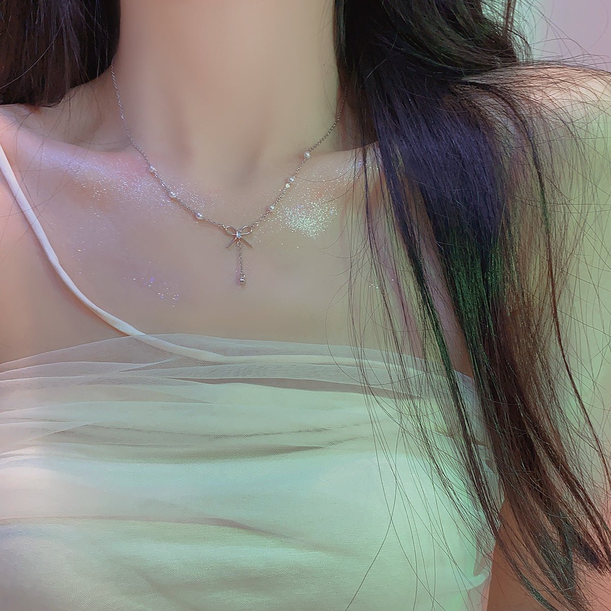 Bella Bow Necklace