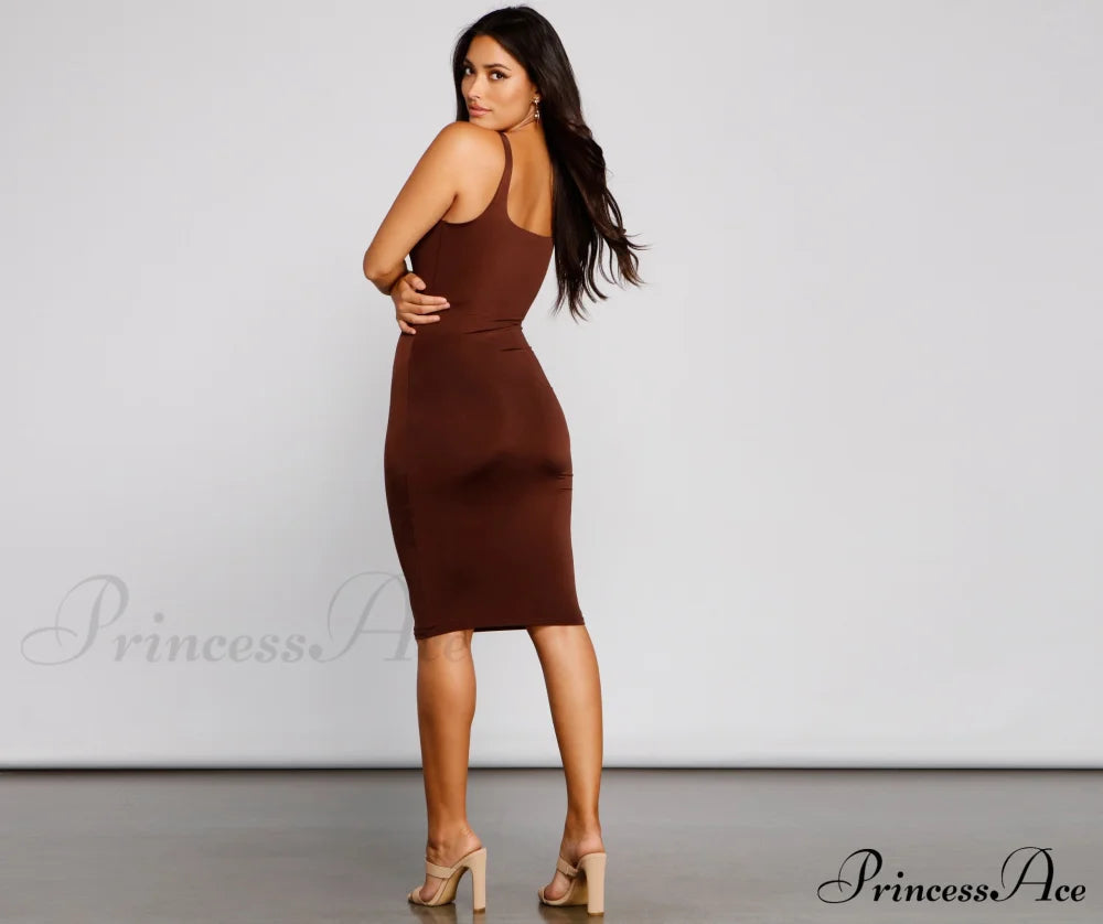 Bring on Basics Charming Sleeveless Midi Dress