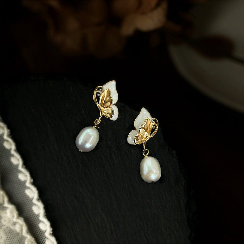 [sample ] April Butterfly Earrings