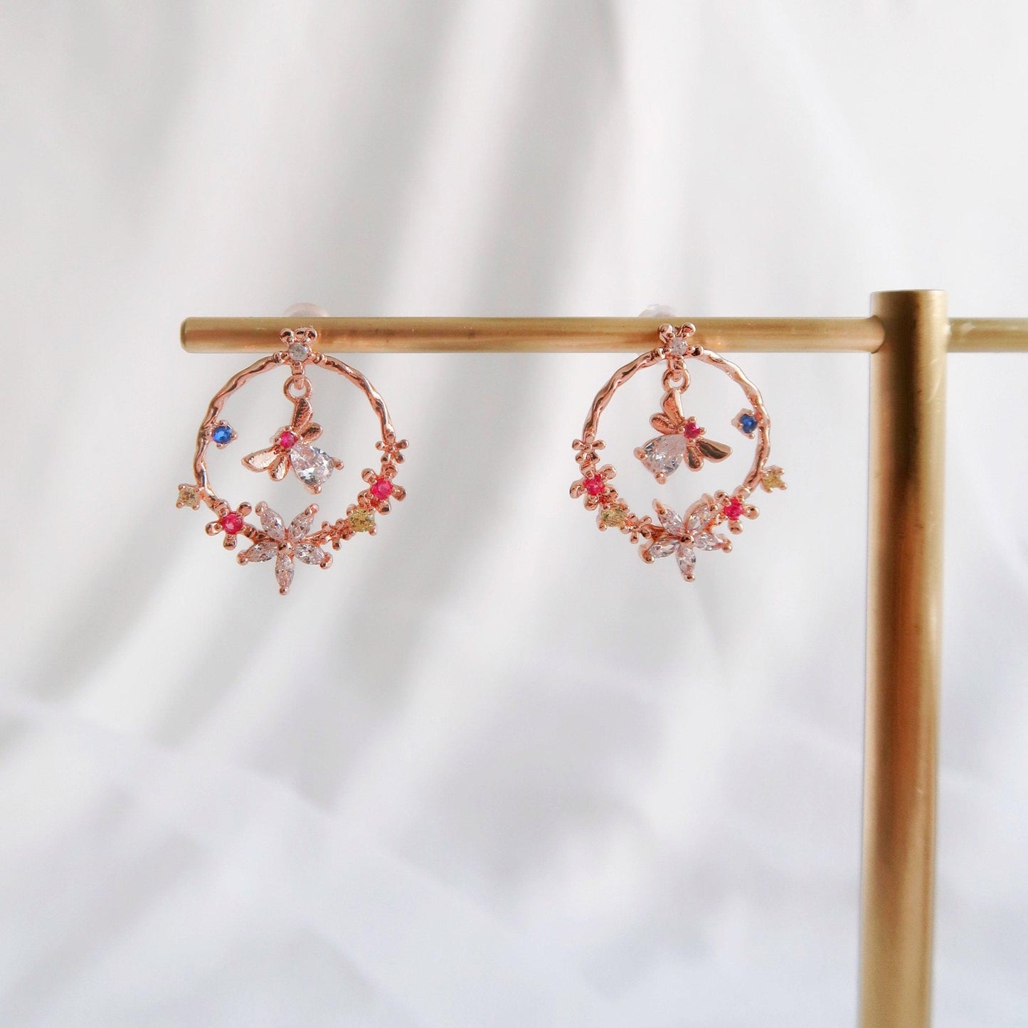 [] Butterfly Flower Earrings