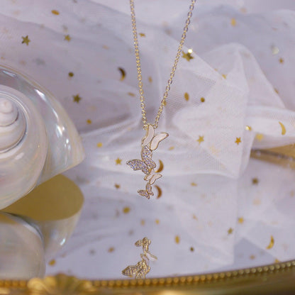 [] Ria Butterfly Necklace