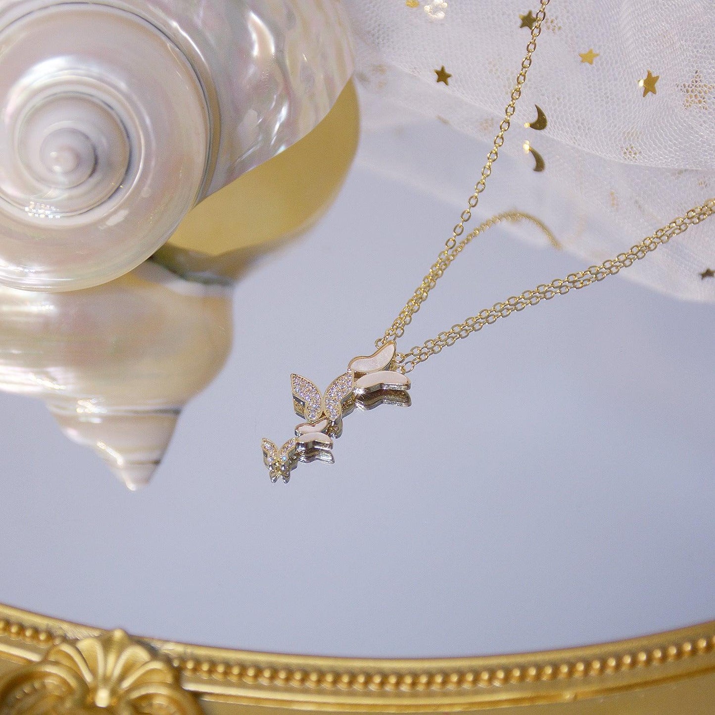 [] Ria Butterfly Necklace