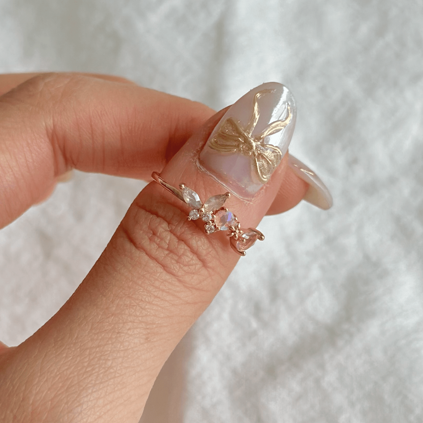 [] Freya Butterfly Ring in Rose Gold