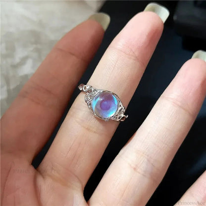 Futuristic Backbone Medieval Talon Ring