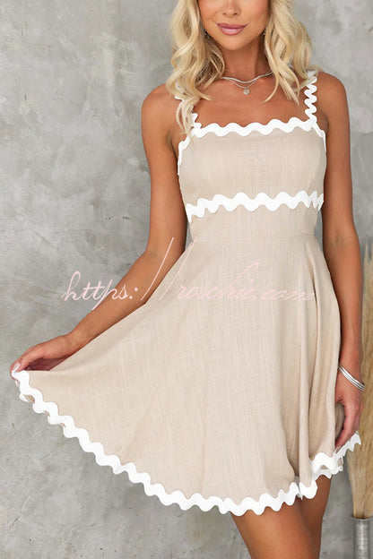 Aimie Color Wavy Lace Suspender Mini Dress