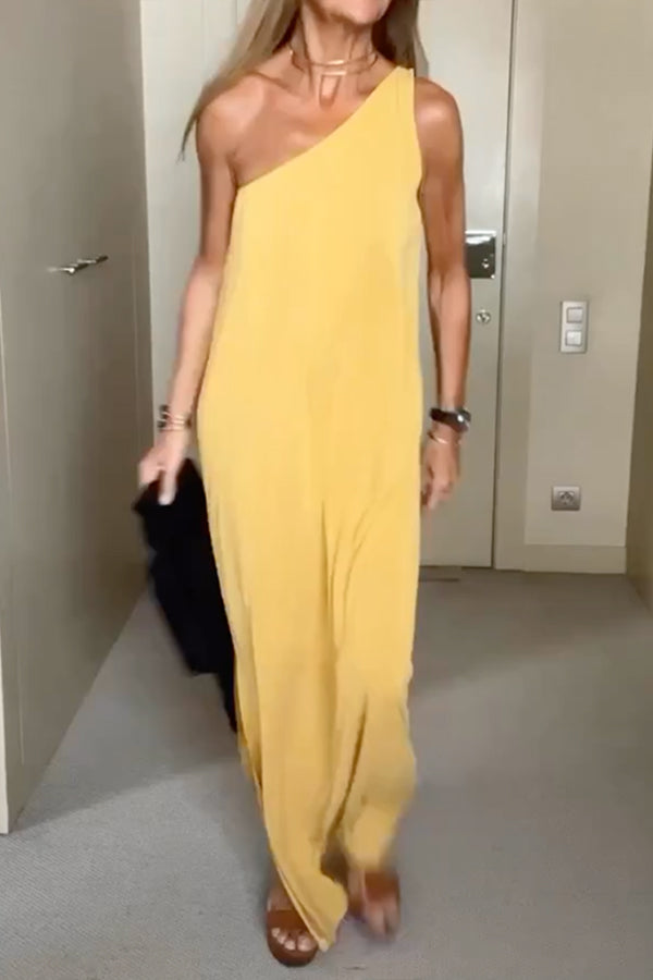 Asymmetric Color Sleeveless One-shoulder Maxi Dresses