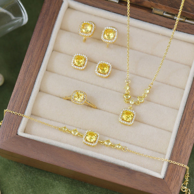 Citrine Halo Du Soleil Necklace