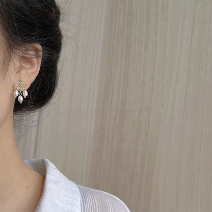 [] Patricia Baroque Earrings