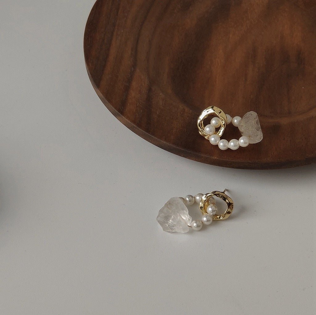 [] Clear Quartz Earrings