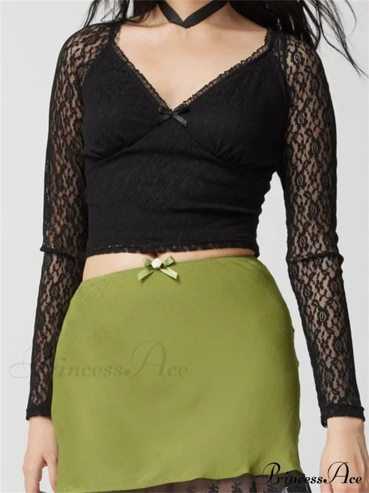 Clubwear V-neck Black Slim Lace Flower Mesh T-shirts