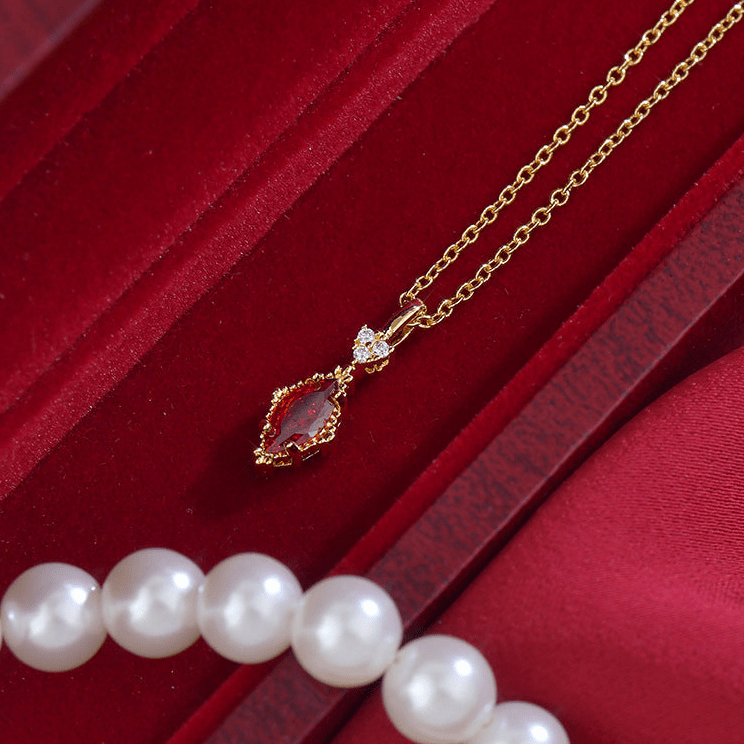 Crimson Lattice Necklace