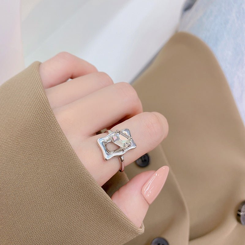 [] Crystal Gleam Ring