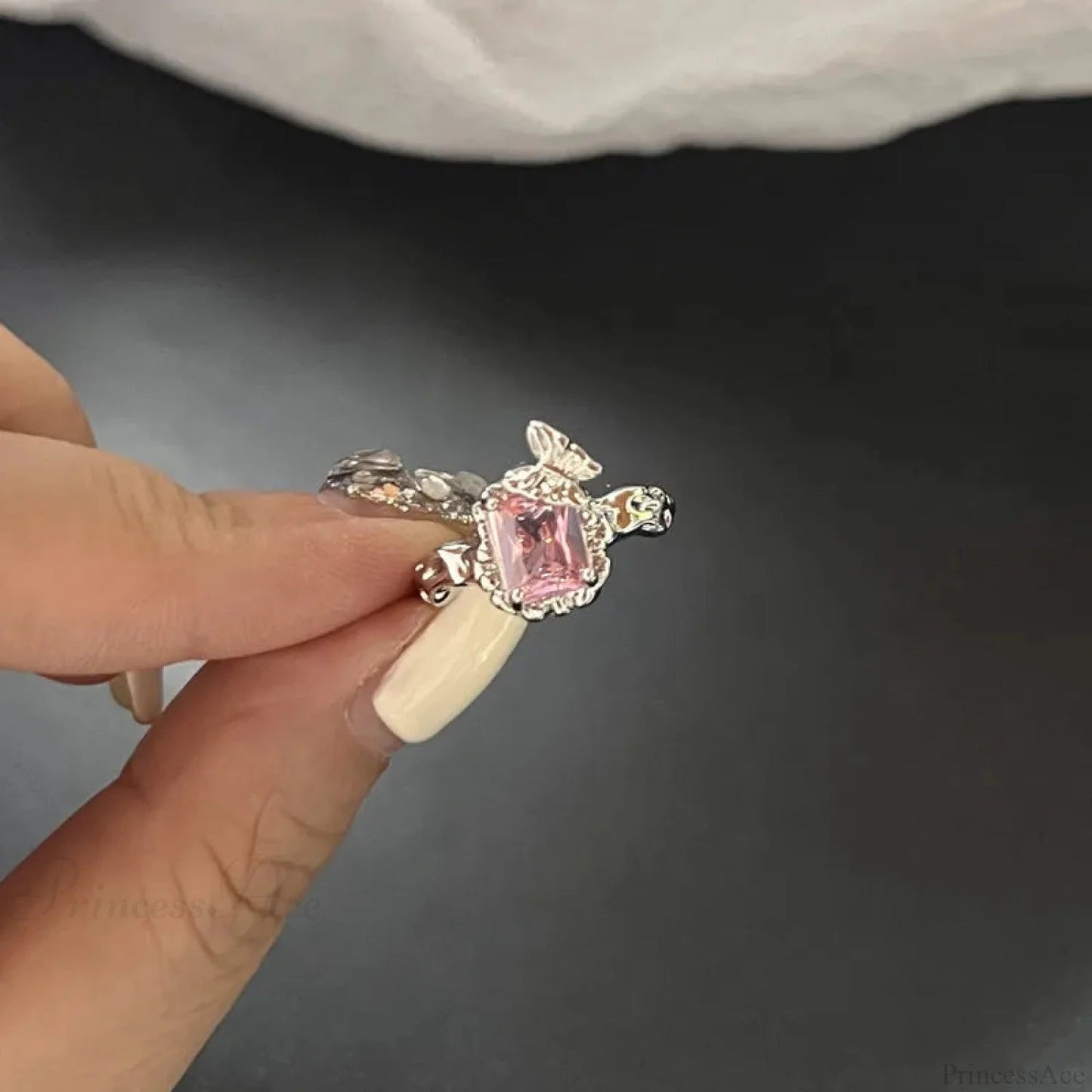Vivid Stone Drip Rhinestone Gothic Ring