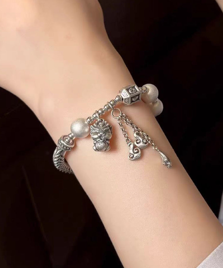 Silk Sterling Silver Agate Tassel Charm Bracelet