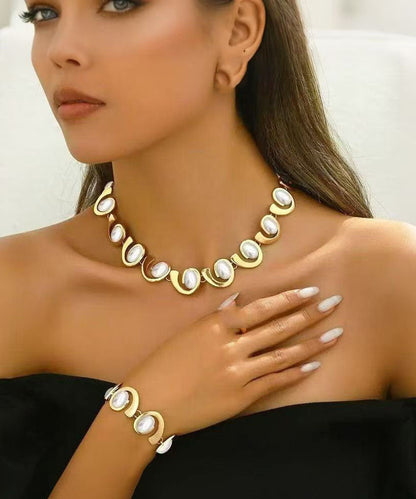 Gold Copper Necklace and Chain Bracelet Two-piece Set