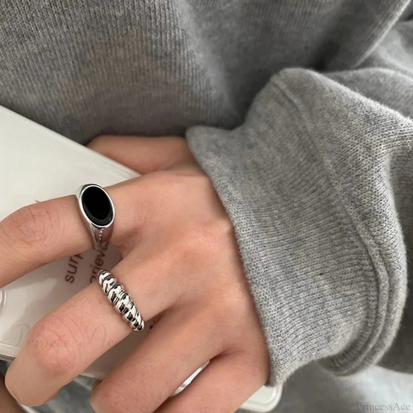 Stylish Gothic Geometric Band