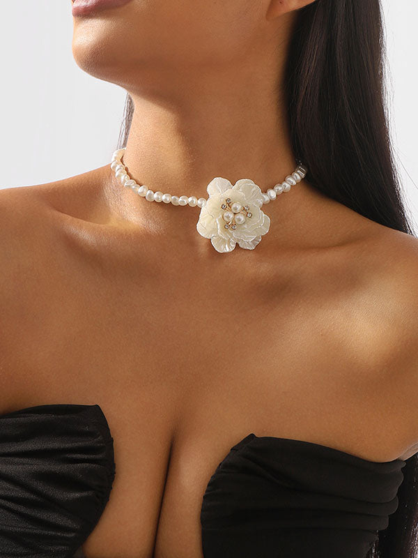 Three-dimensional Flower Necklaces Accessories