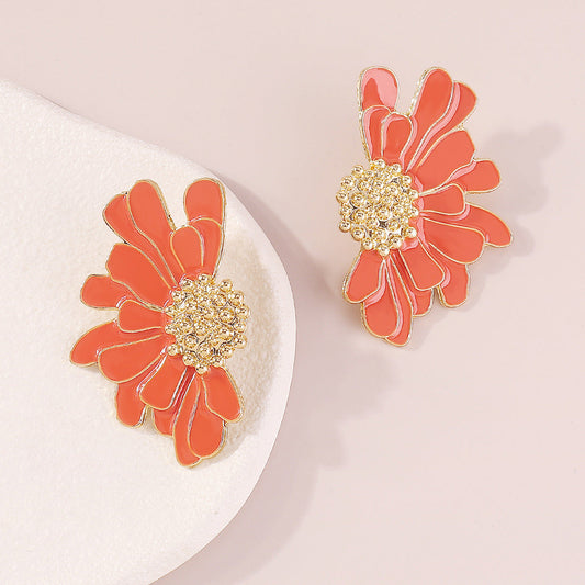 Retro Alloy Pattern Earrings