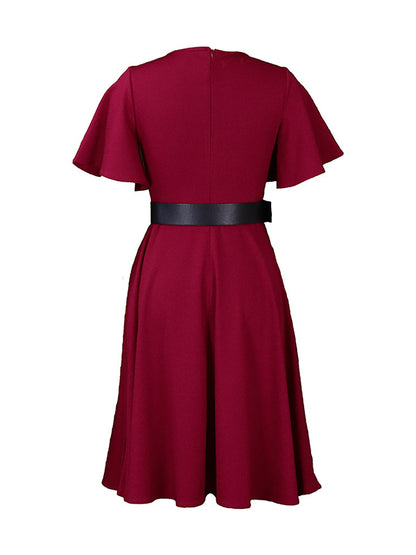 Irregular Clipping Belted Color Round-neck Midi Dresses