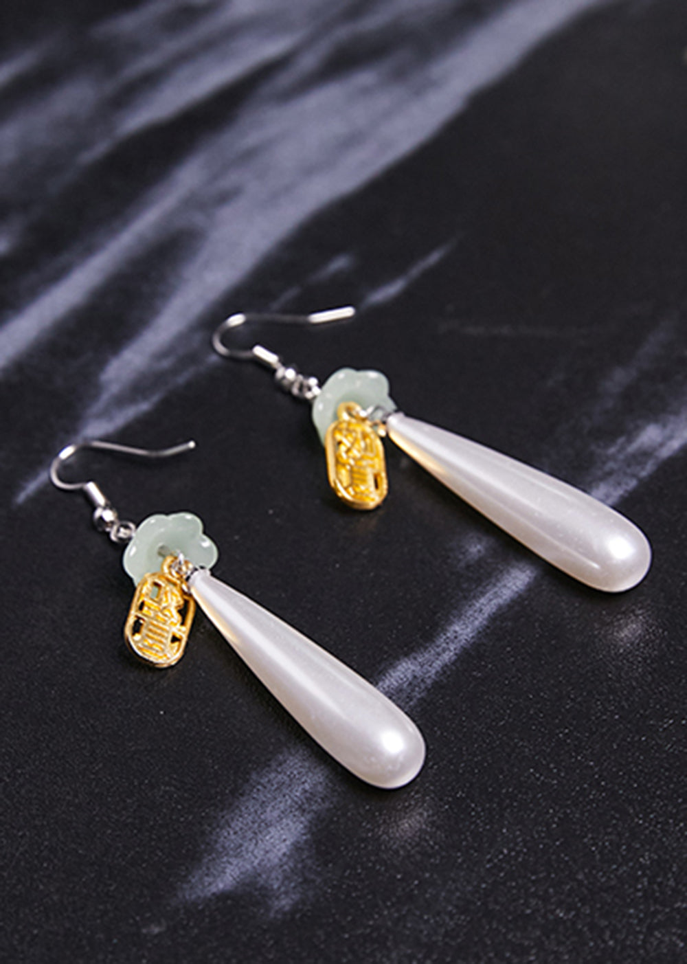 Retro Water Droplet Pearl Fupai 14k Gold Drop Earrings