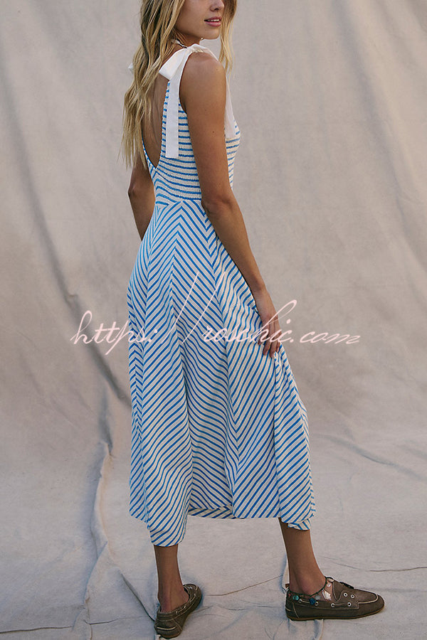Striped Print V-neck Lace-up Backless Holiday Midi Dress