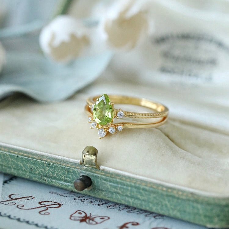 Elowen Tiara Ring Set