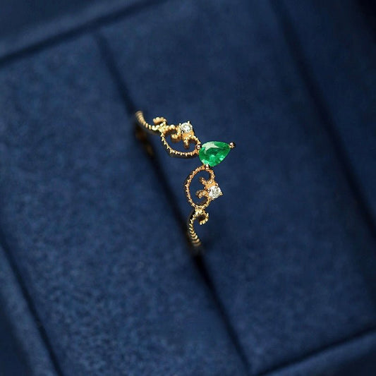Emerald Flourish Ring