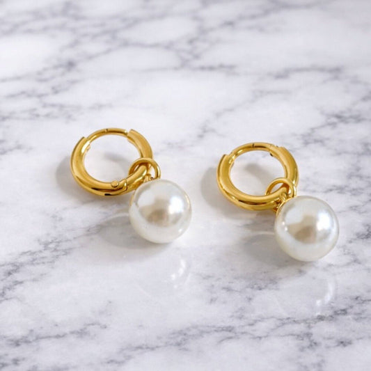 "kaylee" Waterproof Pearl Earrings