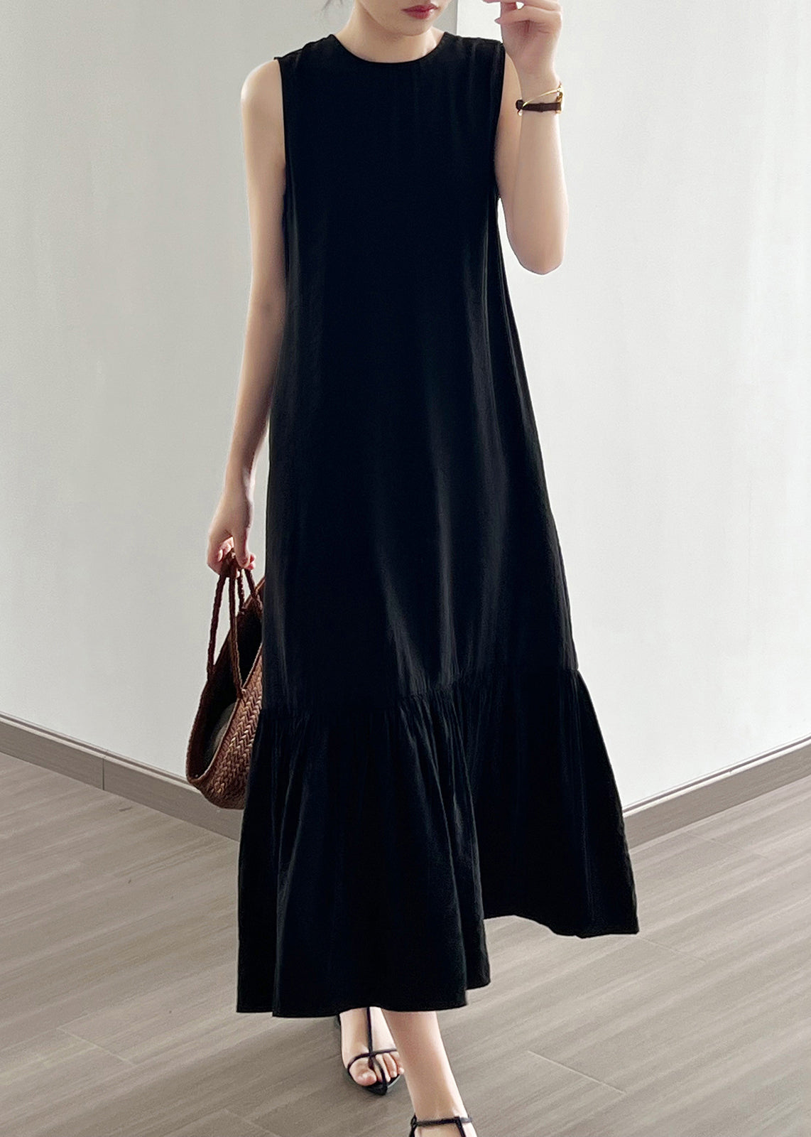 Black Wrinkled Cotton Long Dress O Neck Sleeveless Nn021