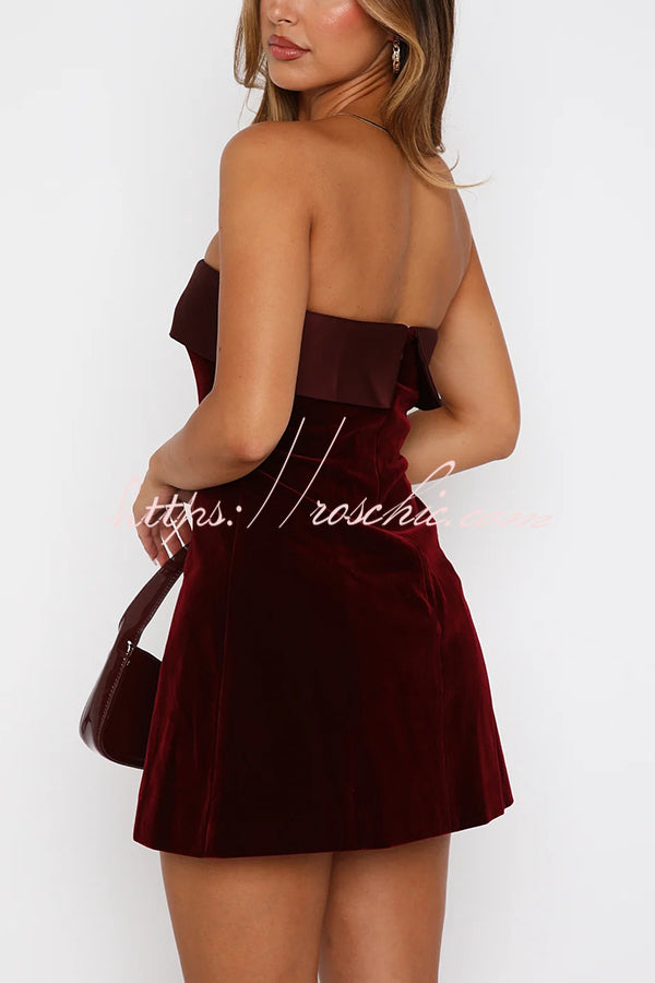Fashionable and Strapless Backless Mini Dress