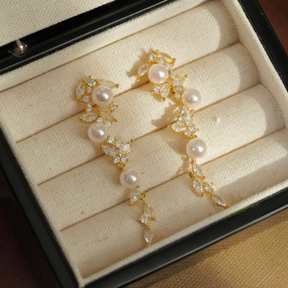 Floraison Pearl Earrings