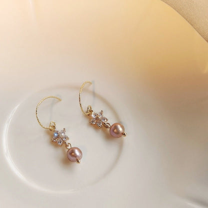 [] Flower Pearl Earrings