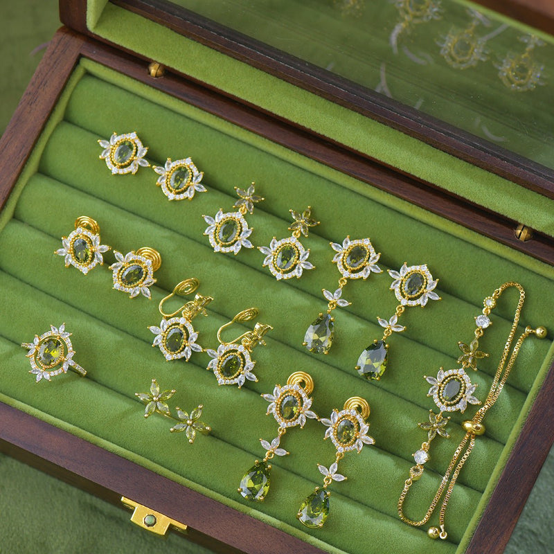 Garden of Eden Stud Earrings