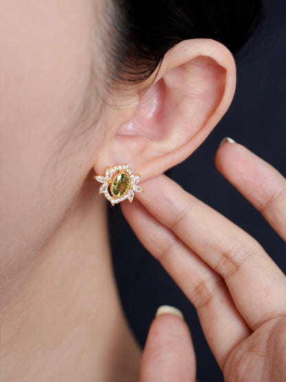 Garden of Eden Stud Earrings