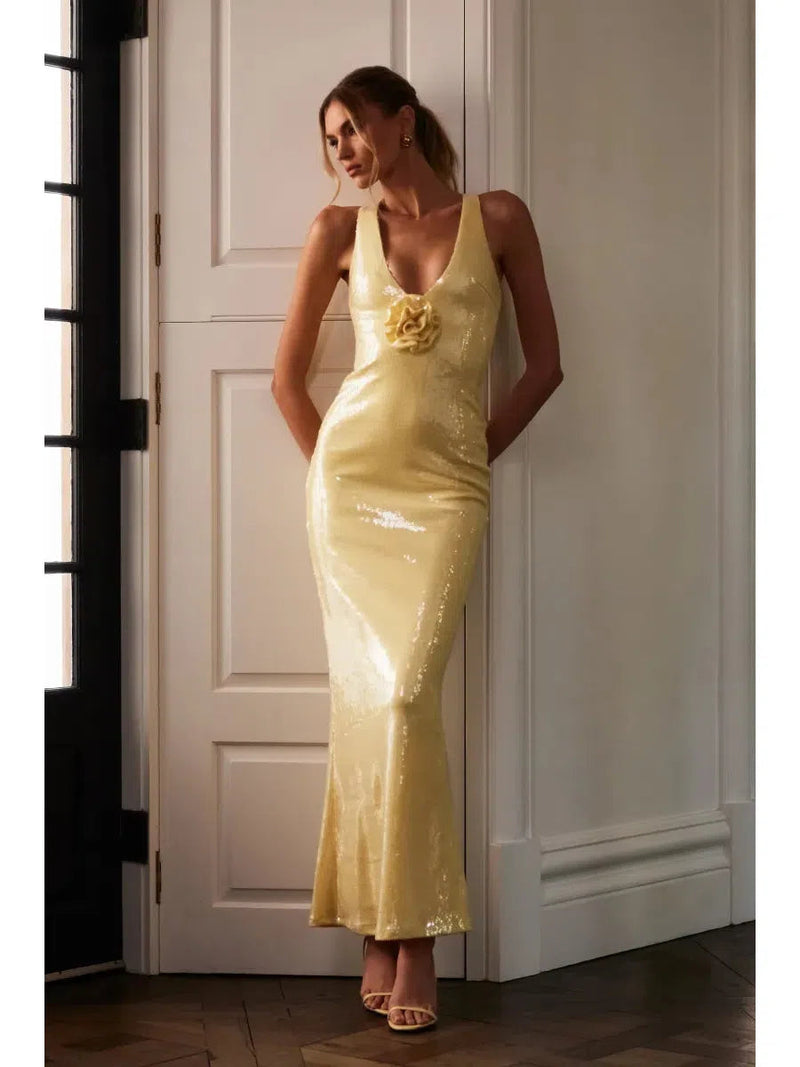 Applique Rose Sequin Backless Maxi Dress