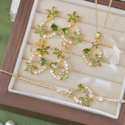 Heart of Spring Necklace