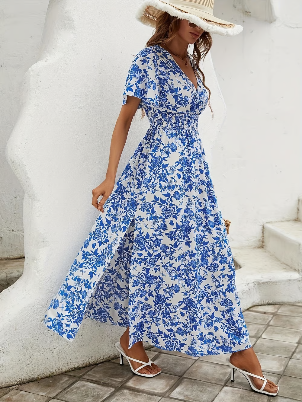 Brina - V-neck Blue -printed Slimming Maxi Dress