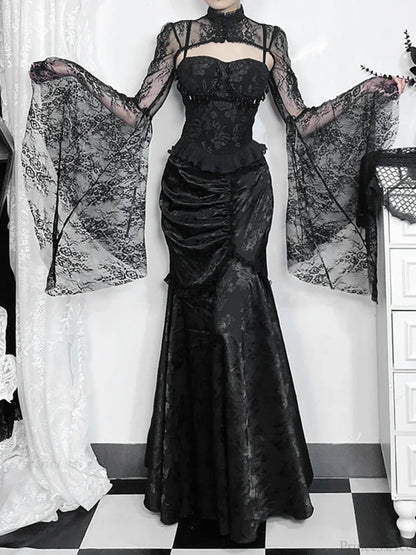 Lace Splicing Asymmetric Skirt