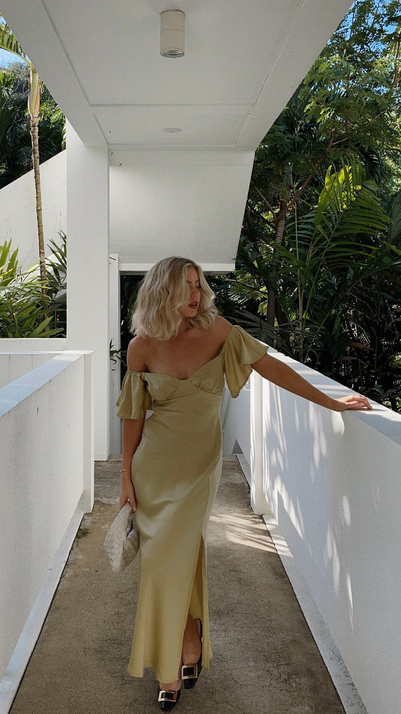 Nalani | Butterfly Sleeve Off-shoulder Maxi Dress