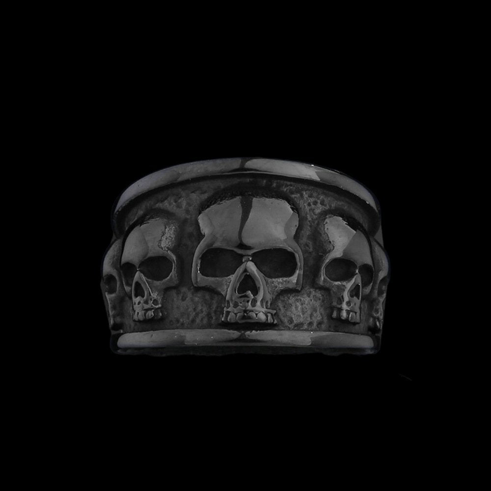 Lost Skulls Eternity Ring