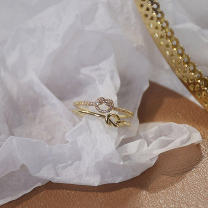 [] Love Knot Ring (2 Styles)