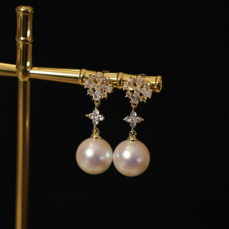 Luna Belle Pearl Earrings