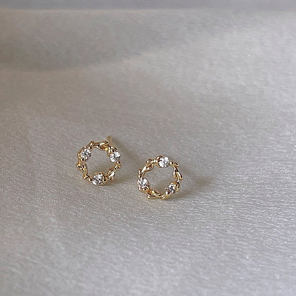 Mini Wreath Stud Earrings