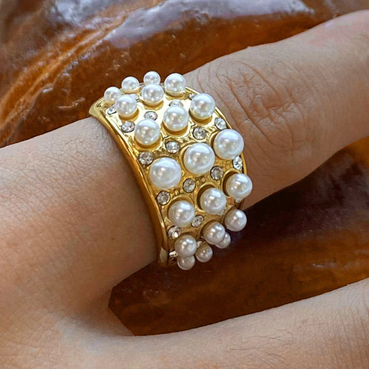 Lucia Timeless Pearl Ring