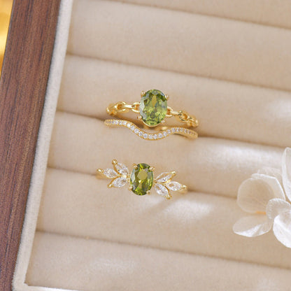 Nicola Peridot Ring